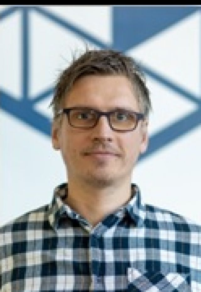 PREDAVANJE: "Napredne topologije...